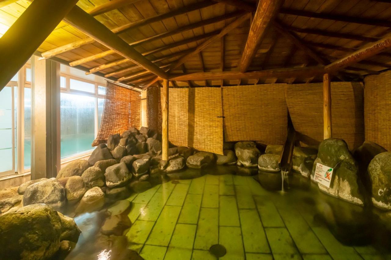 Senkeien Tsukioka Hotel Kaminoyama Luaran gambar